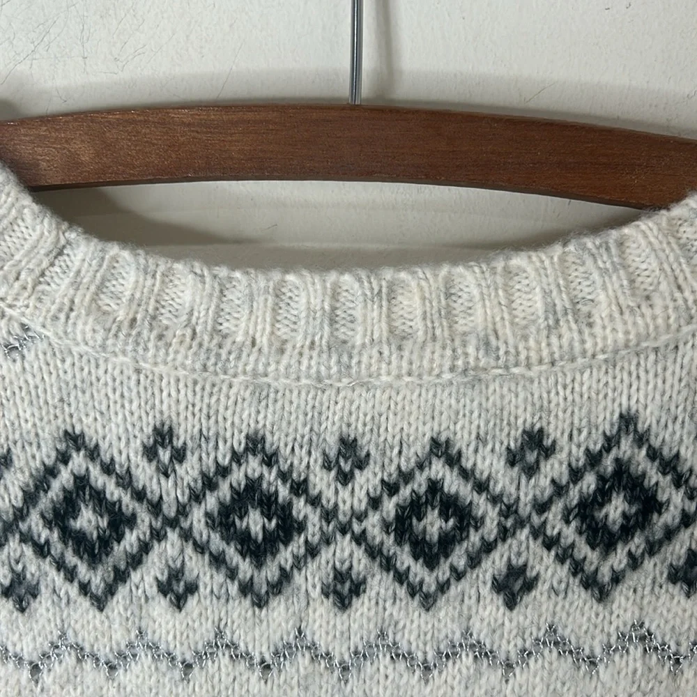 CABI Chalet Pullover Sweater 4410 Holiday Festive Size Medium - Picture 7 of 16